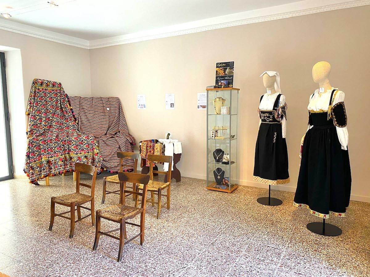 Pallagorio - Marchesato Trekking e Culture fa tappa in Arberia - 