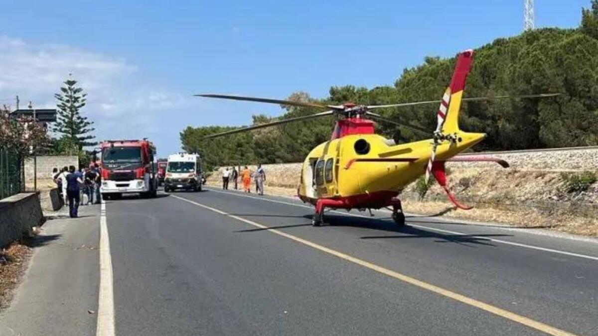 Incidente stradale sulla 106 nel reggino, due morti - 