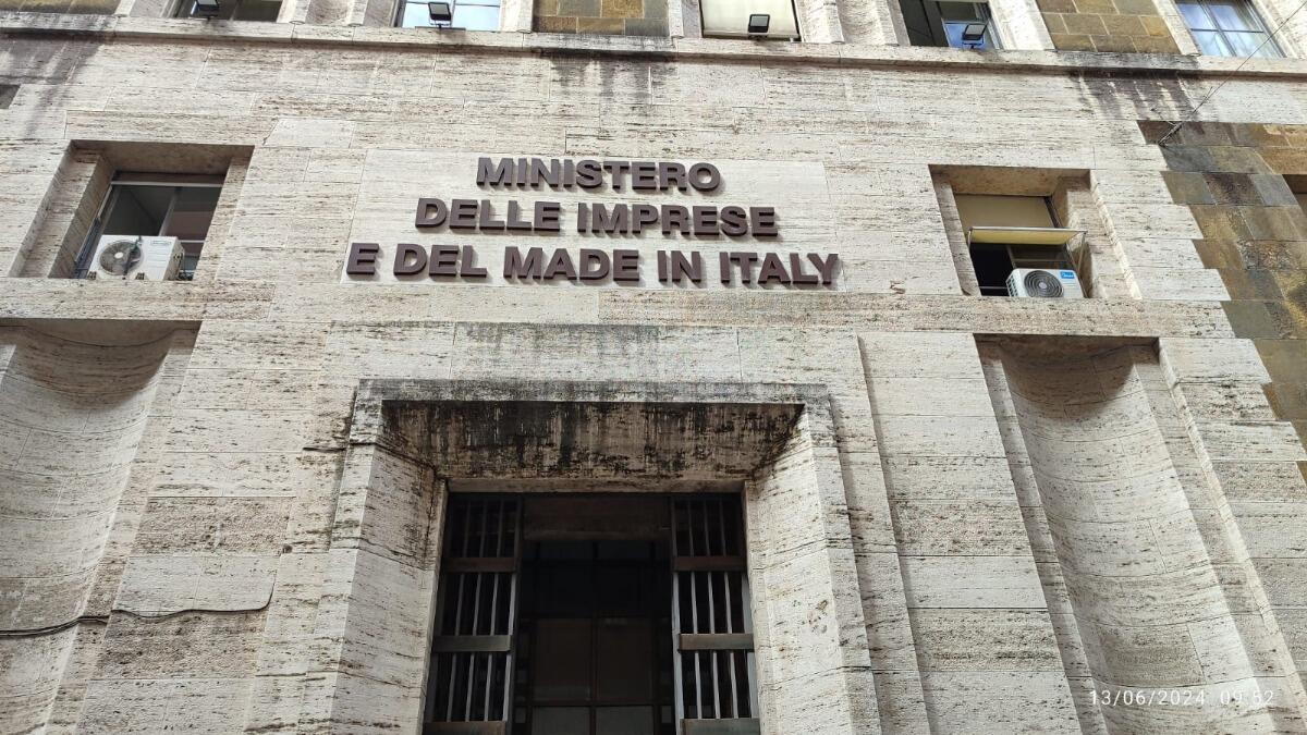 Vertenza Abramo - Per i sindacati tanti dubbi e poche certezze nell'incontro al Ministero - 