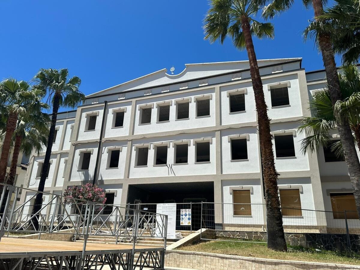 Cutro - Nuovi lavori alla Giò Leonardo di Bona - 