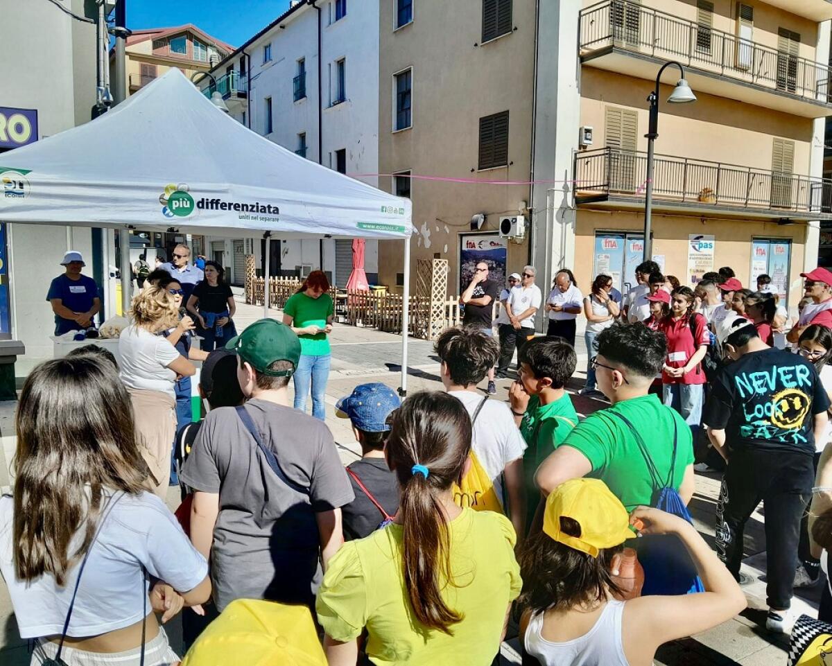 Giornata ecologica 2024 ad Acri: un successo di partecipazione e impegno - 