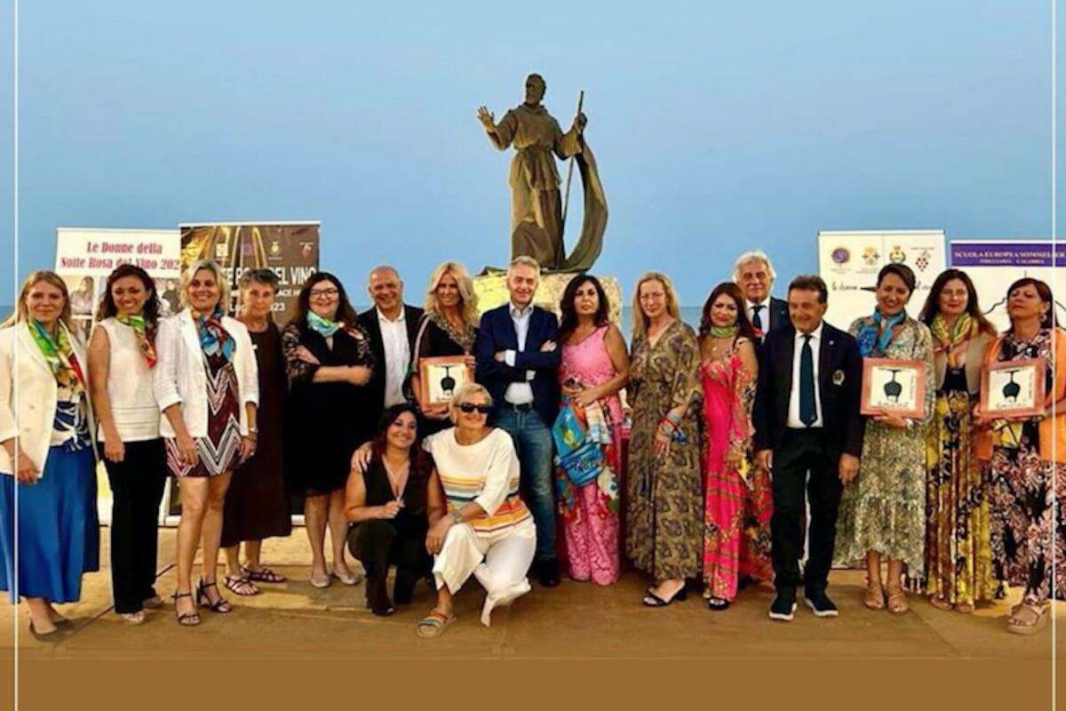 Trebisacce - Torna la notte rosa del vino - 