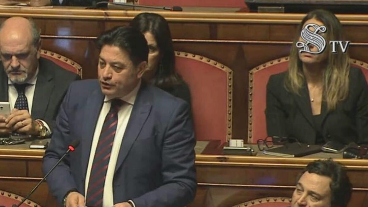 Elezione diretta del premier e abolizione dei senatori a vita, il senato approva la riforma - 
