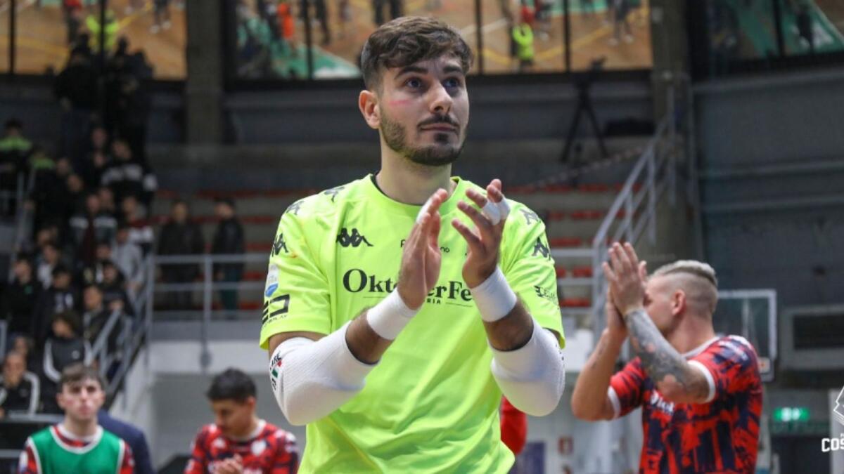 Calcio a 5 - Finisce l'avventura in rossoblù di Francesco Lambrè - foto: Michele De Marco