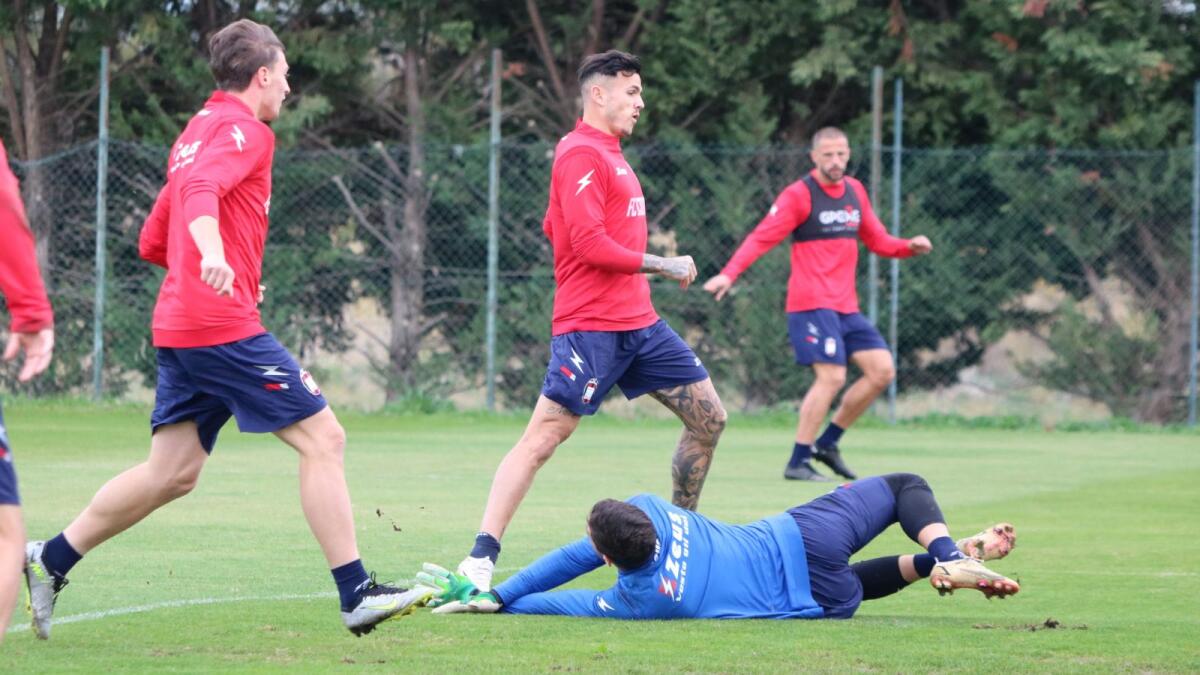 Crotone Calcio | L'arrivo di Longo dà il via alla ricostruzione rossoblu - 