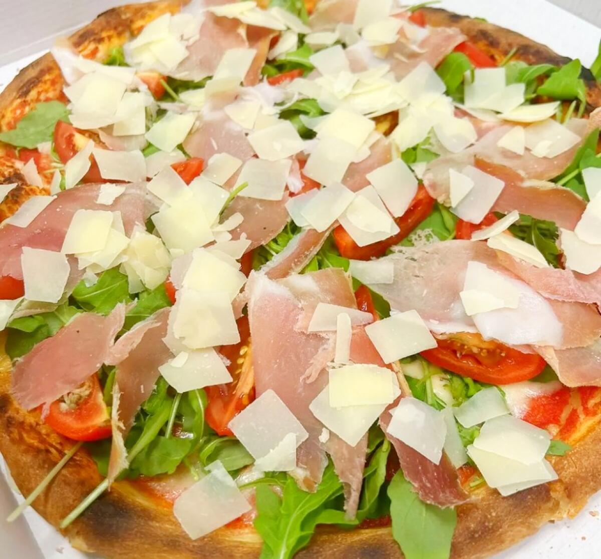 Un morso al sapore.... alla pizza primavera - 