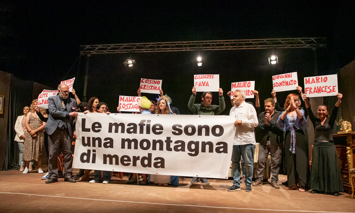 Crotone, giornalisti di nuovo in scena per aiutare la Mensa dei Poveri Padre Pio - 