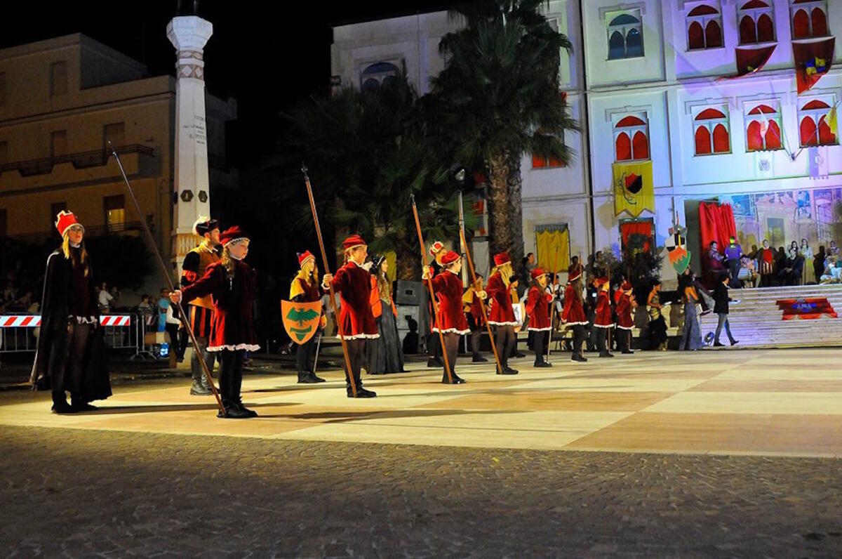 Cutro - Un viaggio nel passato con la XXVI edizione della Sfida Scacchistica - 