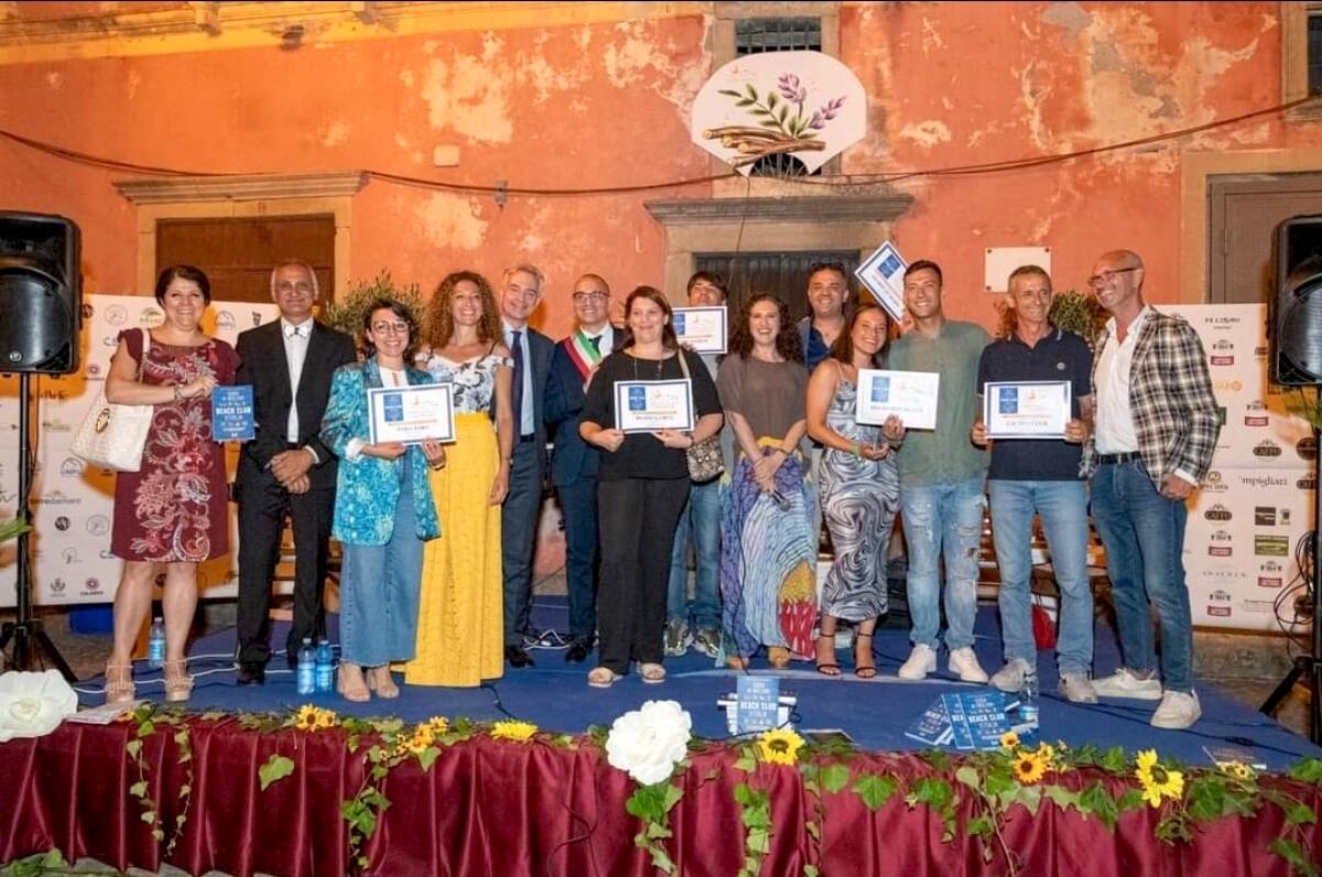 Fuscaldo - In migliaia alla prima rassegna degli amari, distillati e spirits calabresi - 