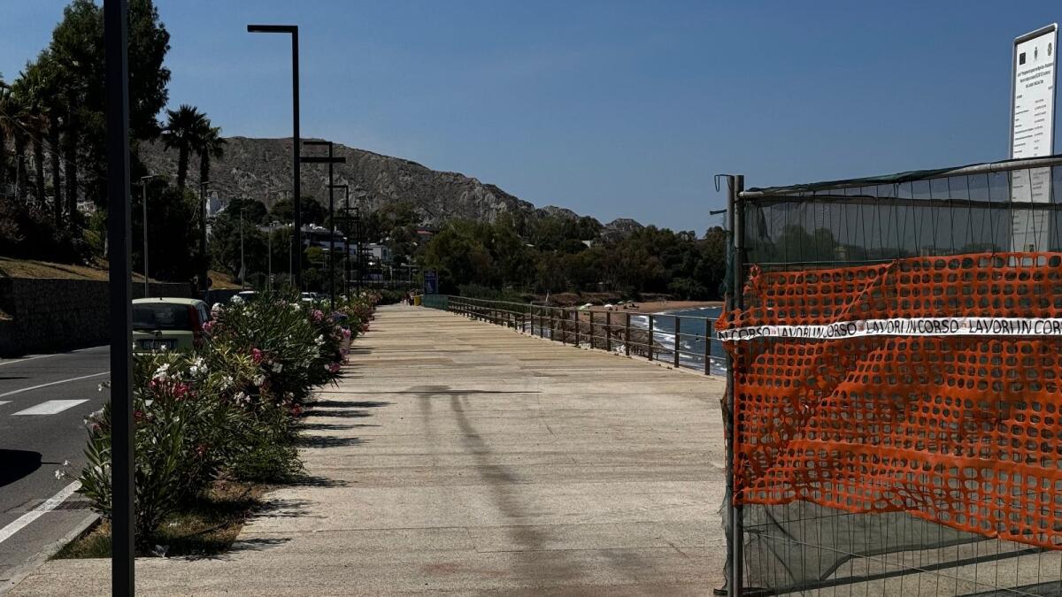 Crotone - Un lungomare di 4 km può diventare la passeggiata più bella della Calabria (Foto Gallery) - 