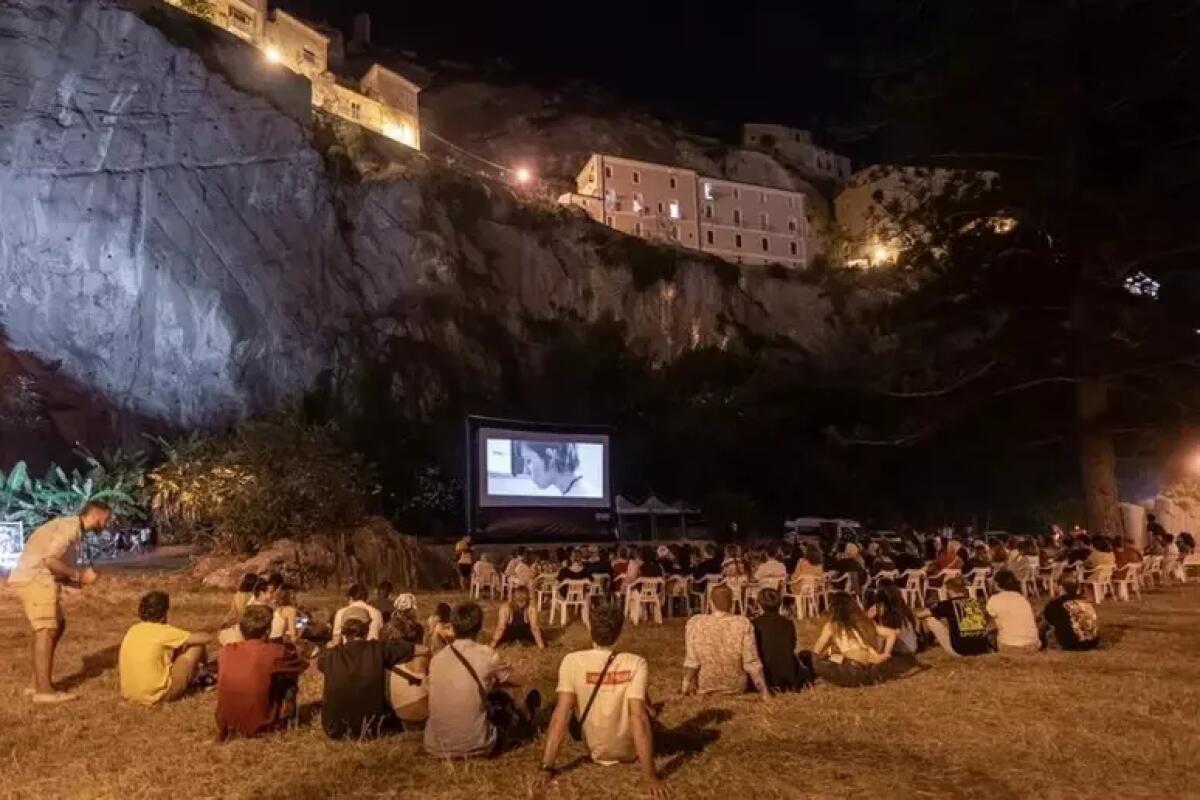 Amantea, tre registe di paesi in guerra in giuria al Guarimba Film Festival - 