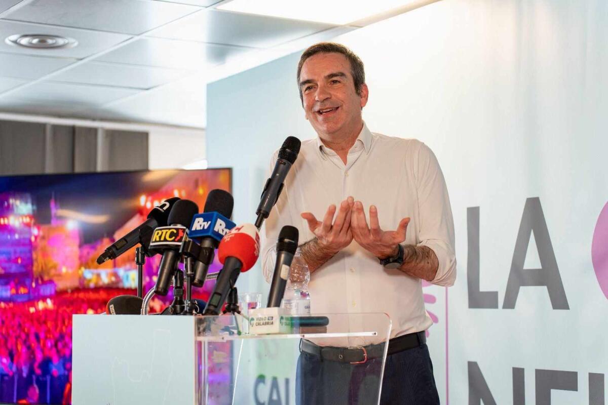 Sulle nuove licenze Ncc la Consulta da ragione alle Calabria - 