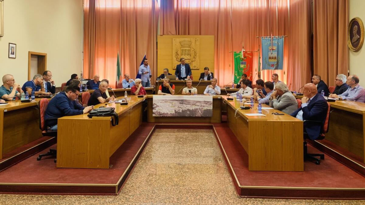 Consiglio Provinciale Itinerante - Ferrari: «Il nostro è un territorio che non ha bisogno di divisioni» - 