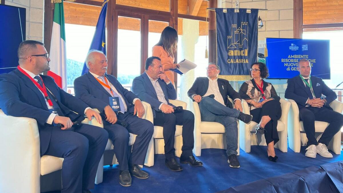 Anci Calabria, Calabretta: "Sindaci protagonisti del processo di riforma di Occhiuto" - 
