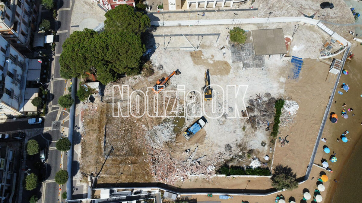 Crotone - Ex Coni, il cemento non c'è più [FOTO] - 