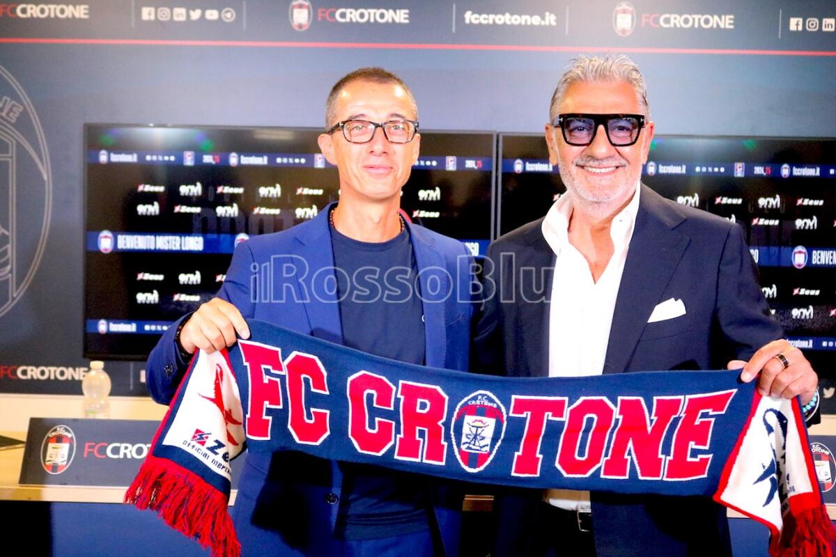 Serie C - Crotone | Ecco mister Longo: «Non dobbiamo essere schiavi del risultato ma solo del bel gioco» - 