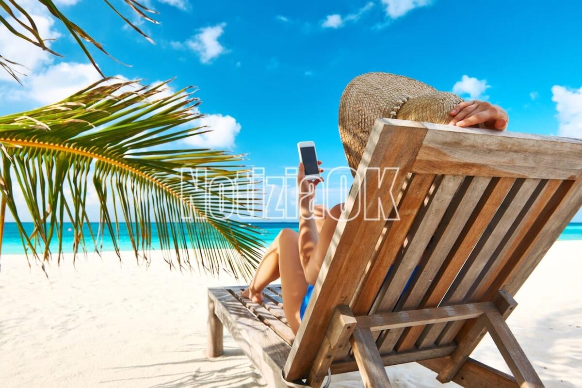 Italiani in vacanza tra afa, mare e arte - 