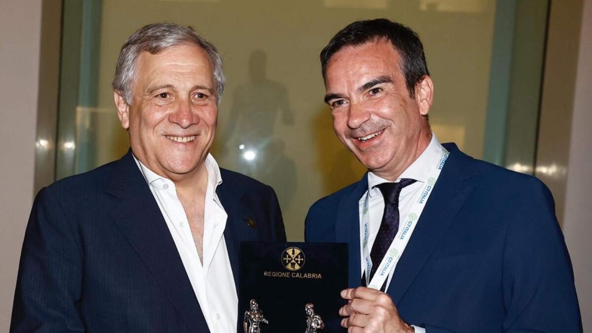I Bronzi di Riace di Affidato consegnati ai rappresentanti del G7 del Commercio - 