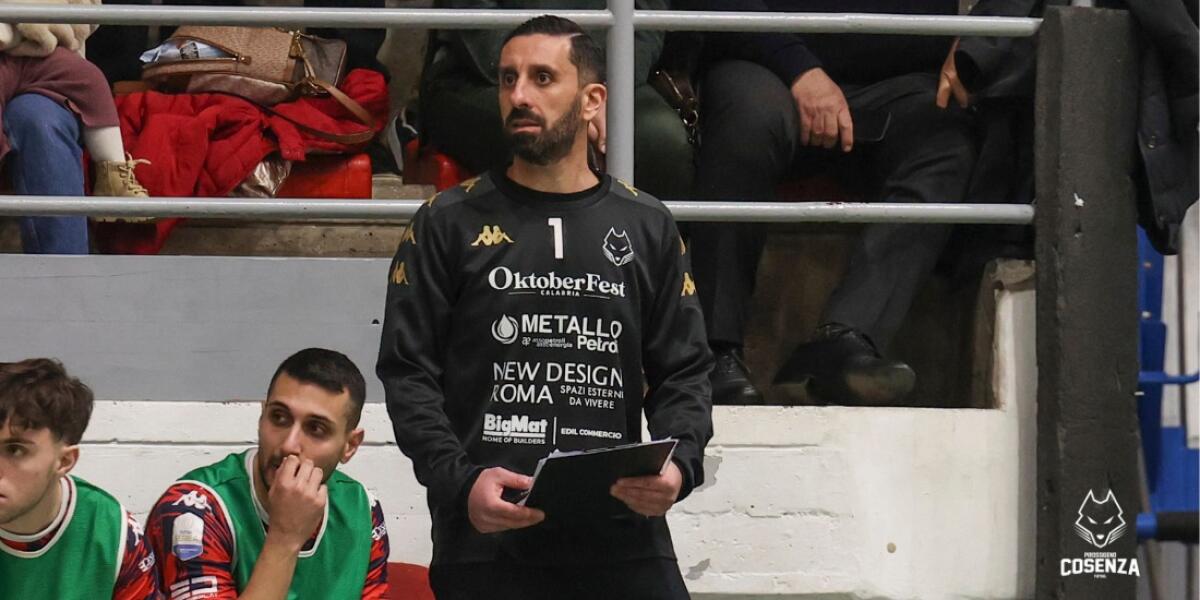 Calcio a 5 - Giuseppe Presta confermato vice allenatore della Pirossigeno Cosenza - 