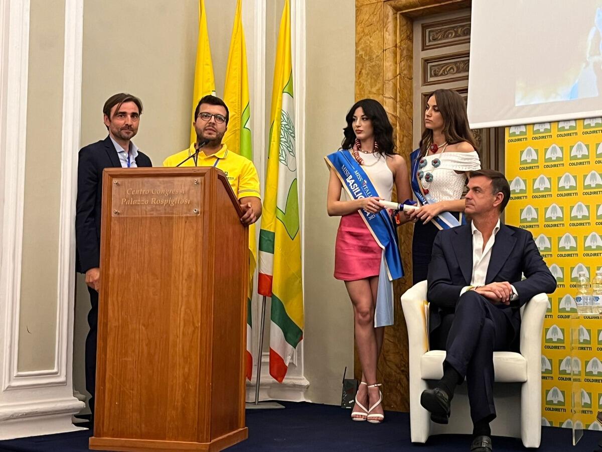 Gli imprenditori cosentini protagonisti al premio "Piccolo Comune Amico" - 