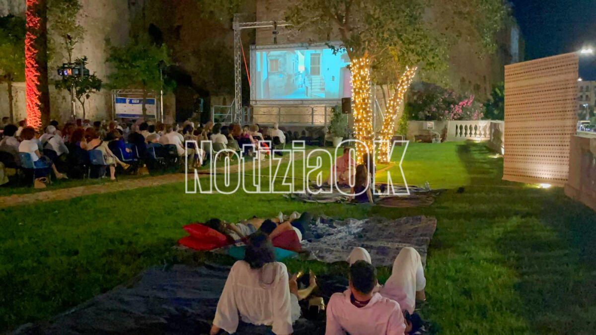 (Video) E io ci sto, a Crotone è tornato il cinema sotto le stelle - 