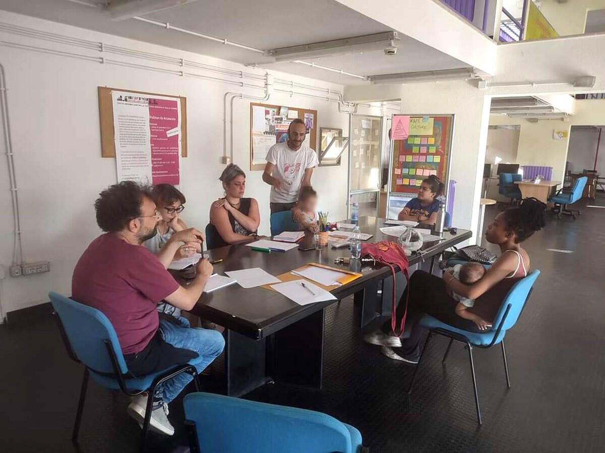 Rende - Incontro generazionale con il progetto del collettivo artistico ConimieiOcchi - 