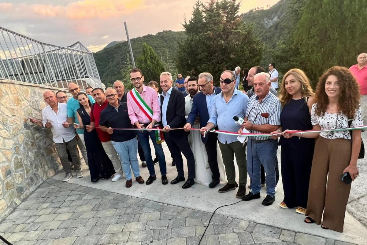 Mormanno, inaugurato il nuovo parcheggio nel rione Costa - 