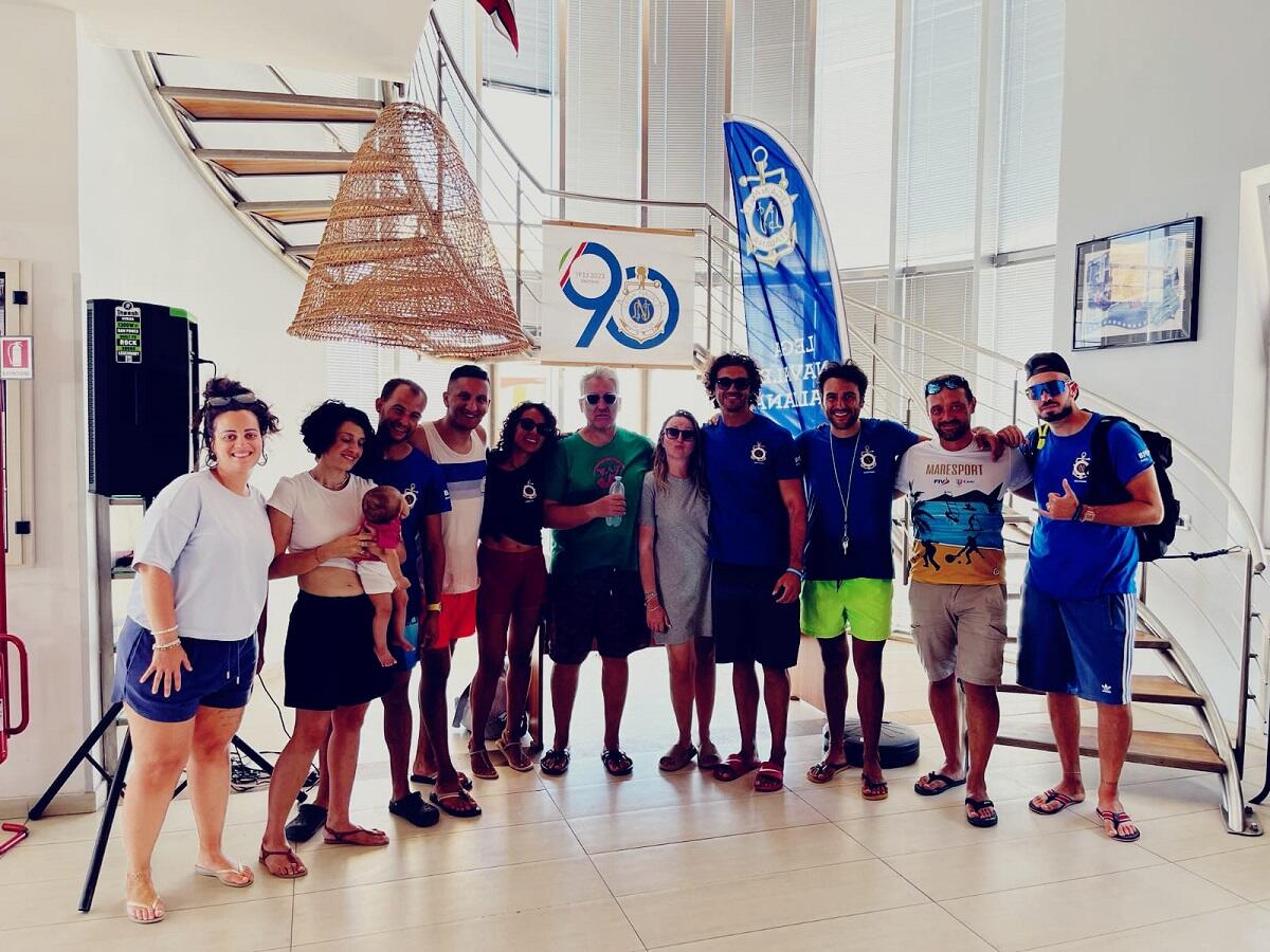 Kitesurf a vele spiegate sulla costa crotonese - 