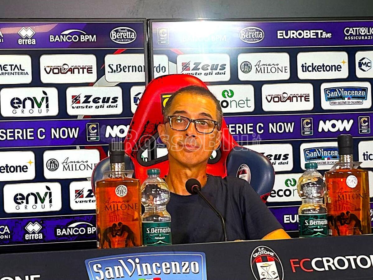 #CrotoneTeamAltamura 2-0 | Mister Longo: "Ci vogliamo meritare l'amore della gente" - 
