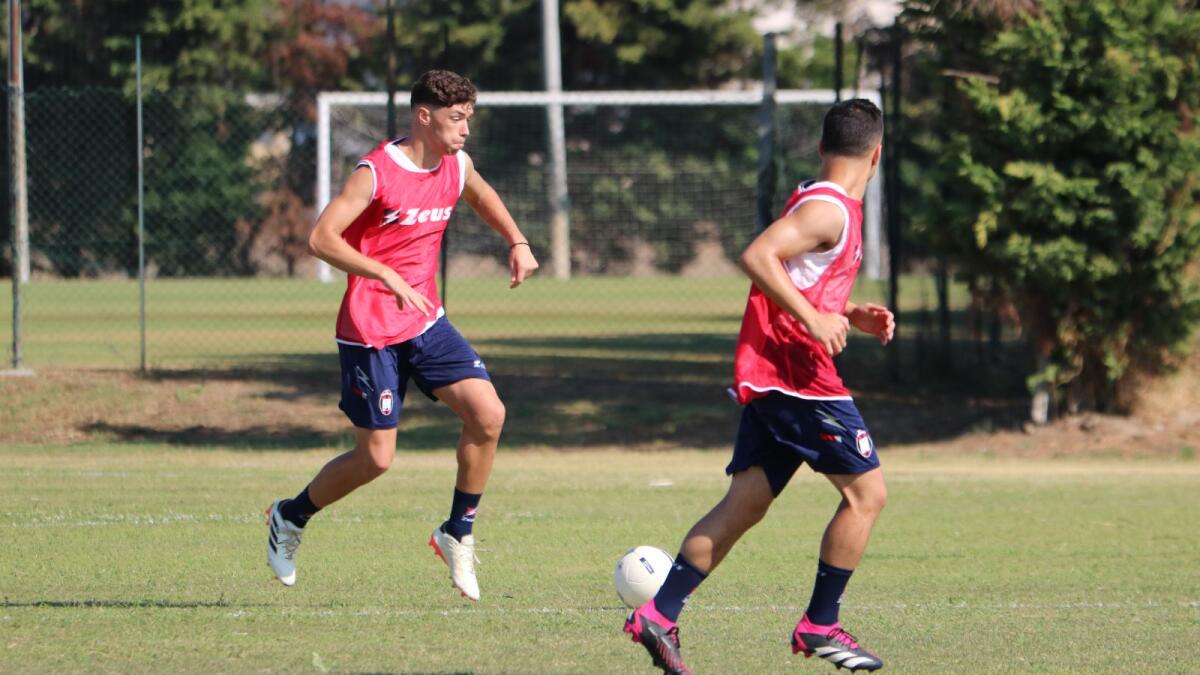 Crotone Calcio | Gli squali impegnati nel Memorial "Donato Russo" - 