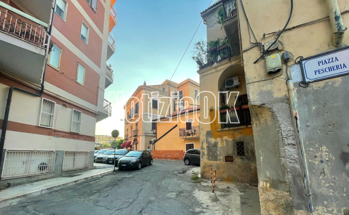 Uno sguardo sul centro storico - La Pescheria, un rione di ricordi della Crotone che fu - 