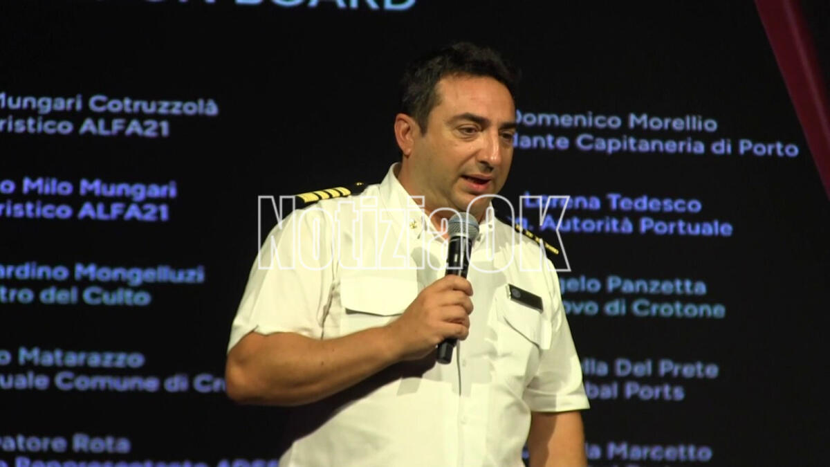 Il Comandante Luciano Montesanto nella sua Crotone: ''25 anni di lungo lavoro e sacrificio'' - 