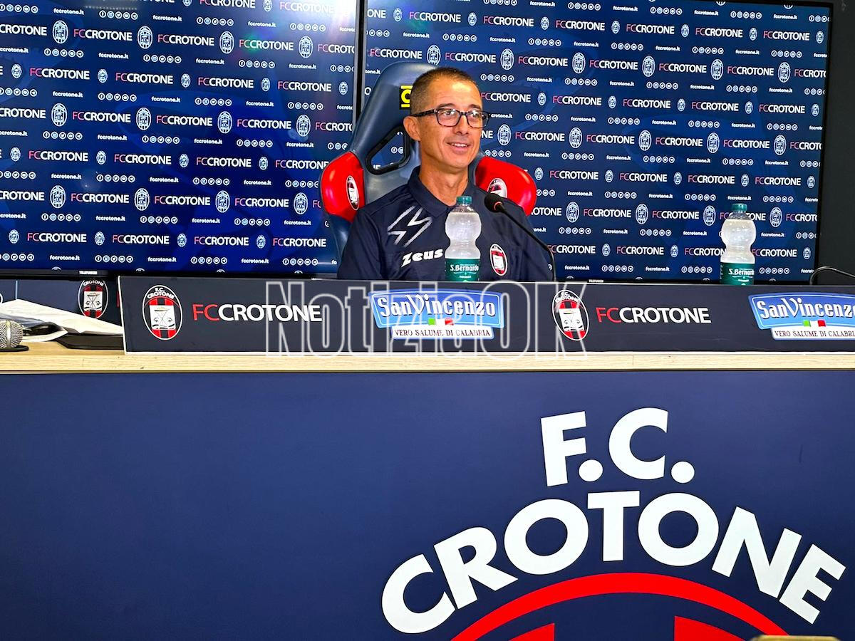 #CaveseCrotone - Mister Longo: «La bellezza del gioco deve essere proporzionale alla concretezza» - 