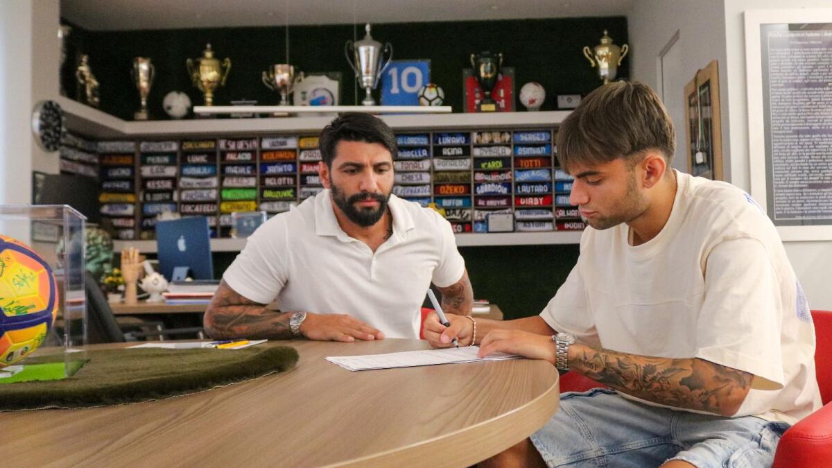 Calciomercato - Crotone | Ecco il nuovo rinforzo per la difesa rossoblù - 
