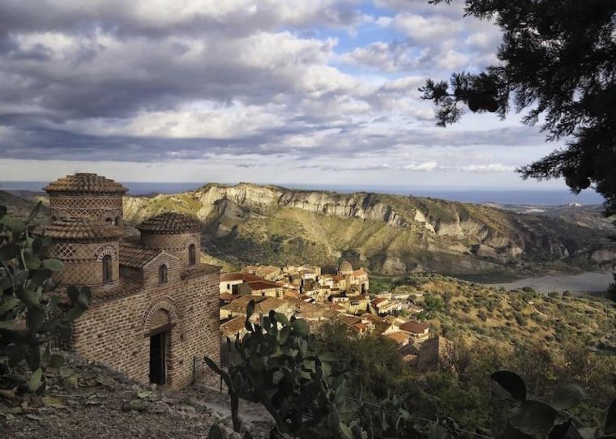 Calabria – Due importanti bandi a sostegno dei piccoli comuni montani - 