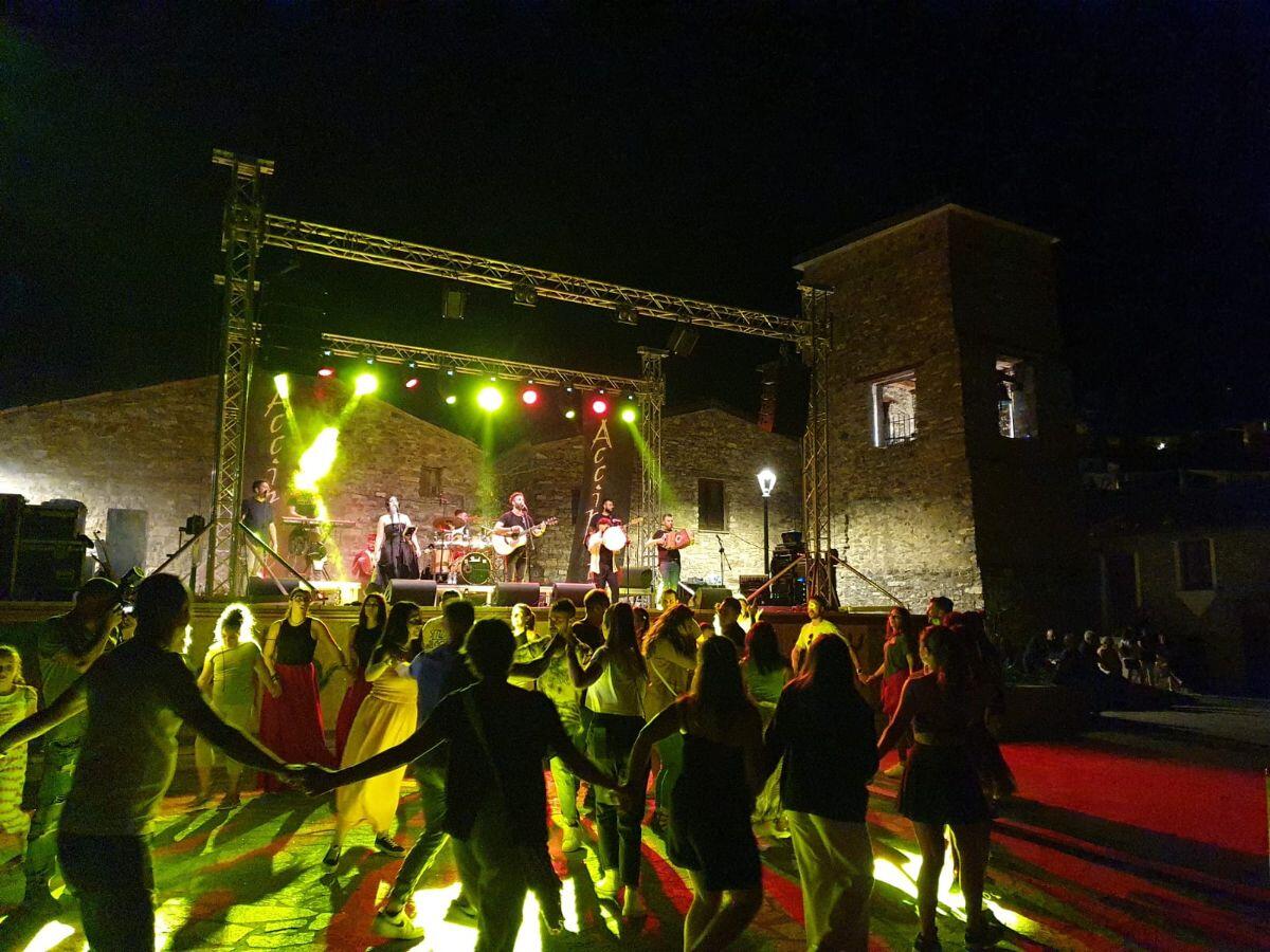 San Lorenzo Bellizzi - Grande successo per lo short festival “Paesaggio e Creatività - Escursioni, concerti, degustazioni” -