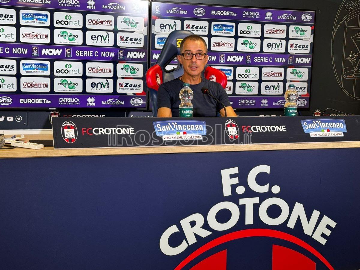 #CrotoneMessina 1-0 | Mister Longo: "Vedo solo cose positive in questo momento, le altre sono solo da lavorare" - 