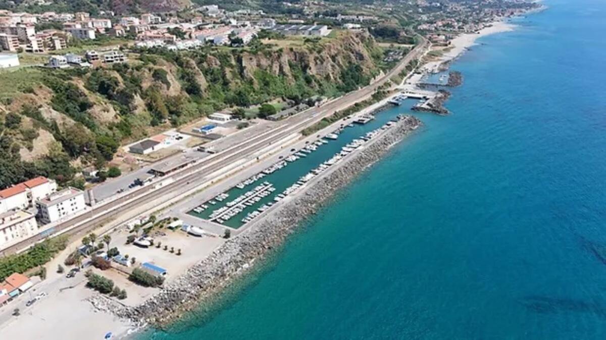 Belvedere Marittimo - Da  stasera tre giorni dedicati all'International Street Food - 