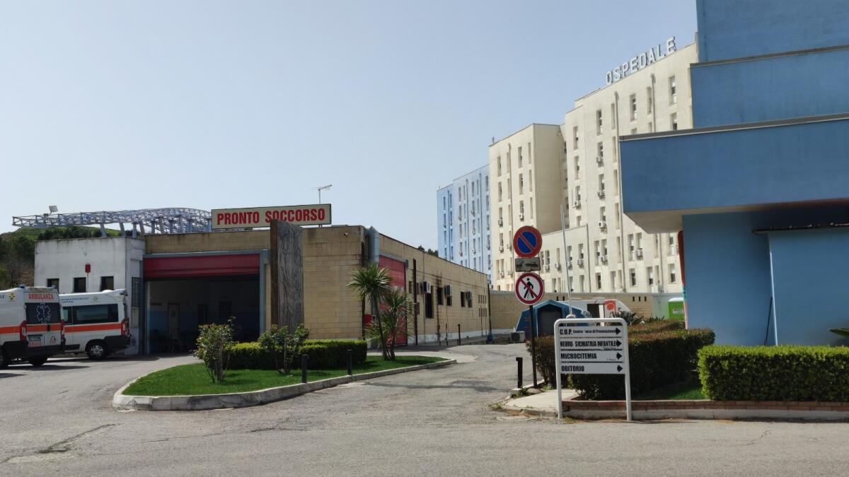 Crotone - Aggressione a Medici e Infermieri | Le reazioni (in aggiornamento) - 