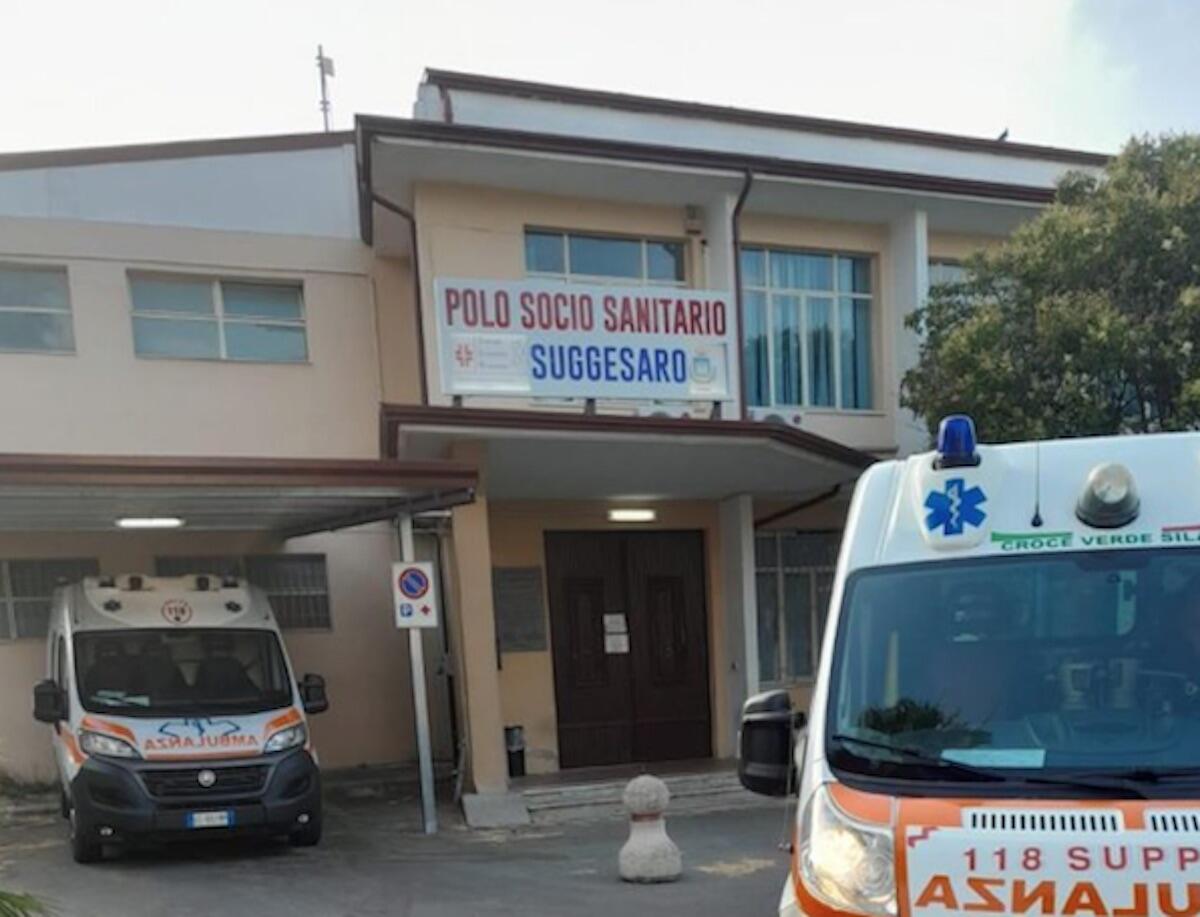 Isola C. R. - Arriva una nuova ambulanza, sarà operativa fino alla fine dell'estate - 
