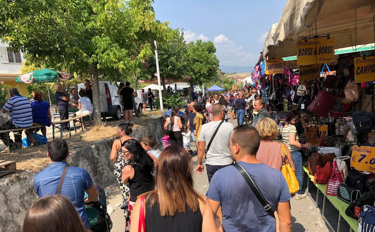 Roccabernarda, apre la tradizionale Fiera di Mulerà - 