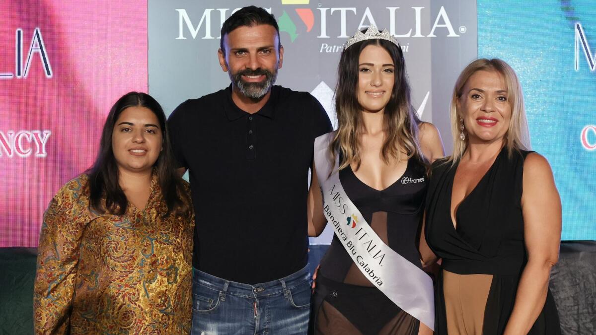 Cirò Marina - Miss Italia Calabria ha incoronato Miss Bandiera Blu Calabria - 