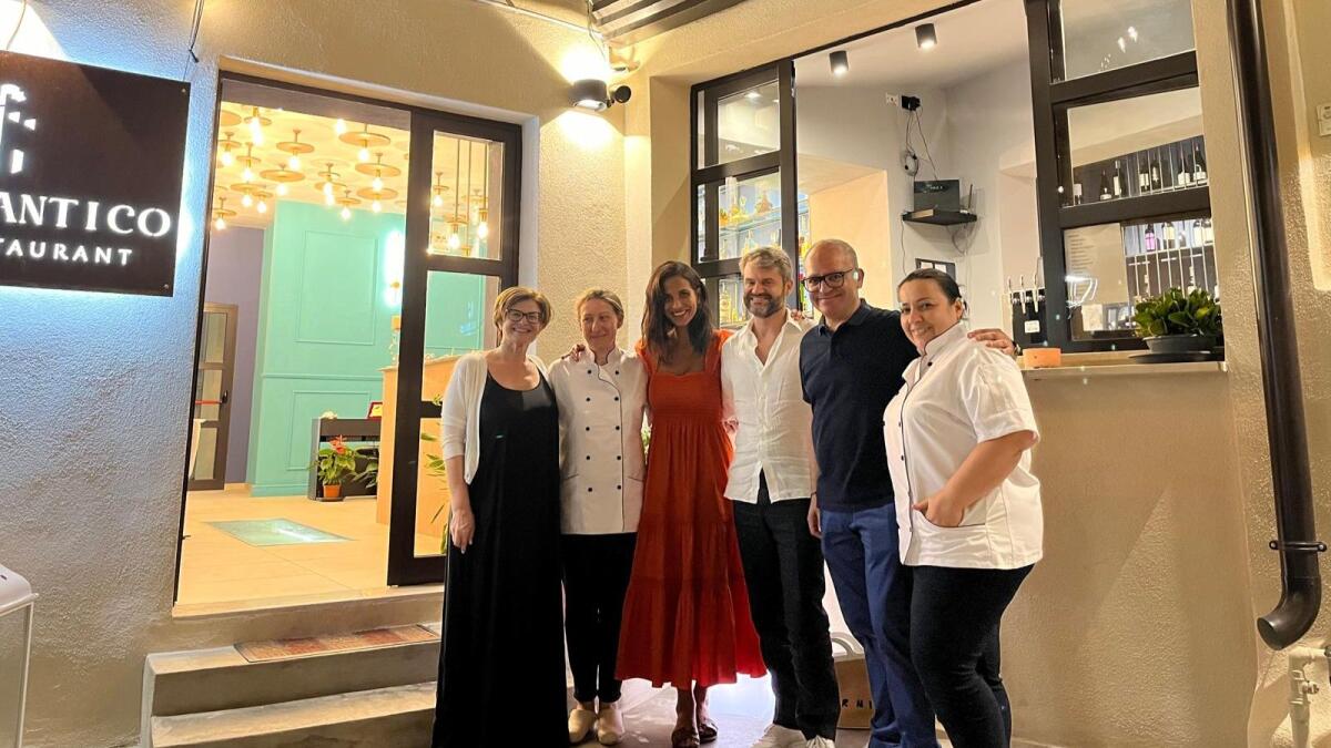 Cirò - Il cuoco più stellato d'Italia a gustare la cucina delle cuoche di casa - 