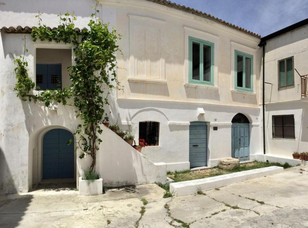 ''Petelia''', appuntamento alla scoperta dell'antico borgo di Strongoli - 