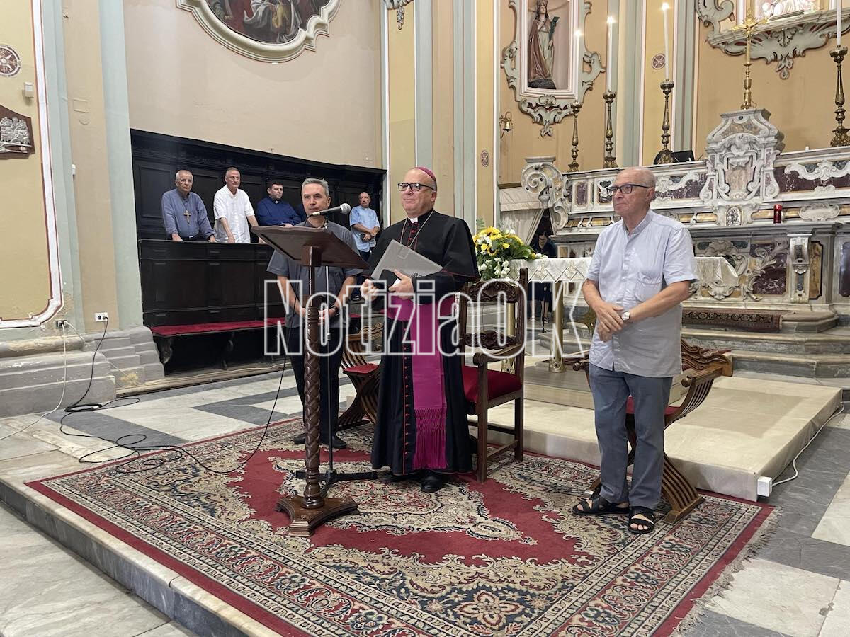 Monsignor Panzetta lascia la Diocesi di Crotone - 