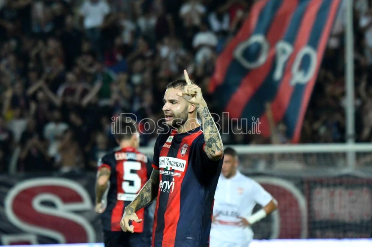 #PotenzaCrotone | L'Editoriale - Vogliamo tornare a divertirci con il Crotone - 