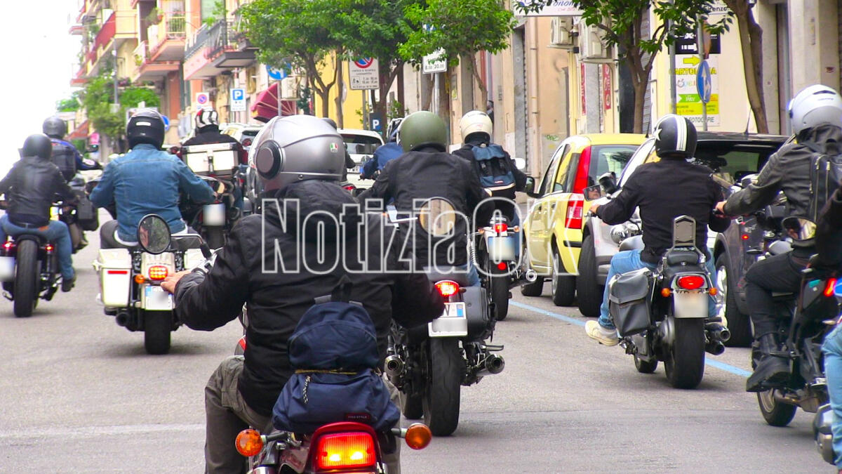 (VIDEO) La cultura si mette in moto alla scoperta dei borghi di Calabria con il Moto Club Ugo Gallo - 