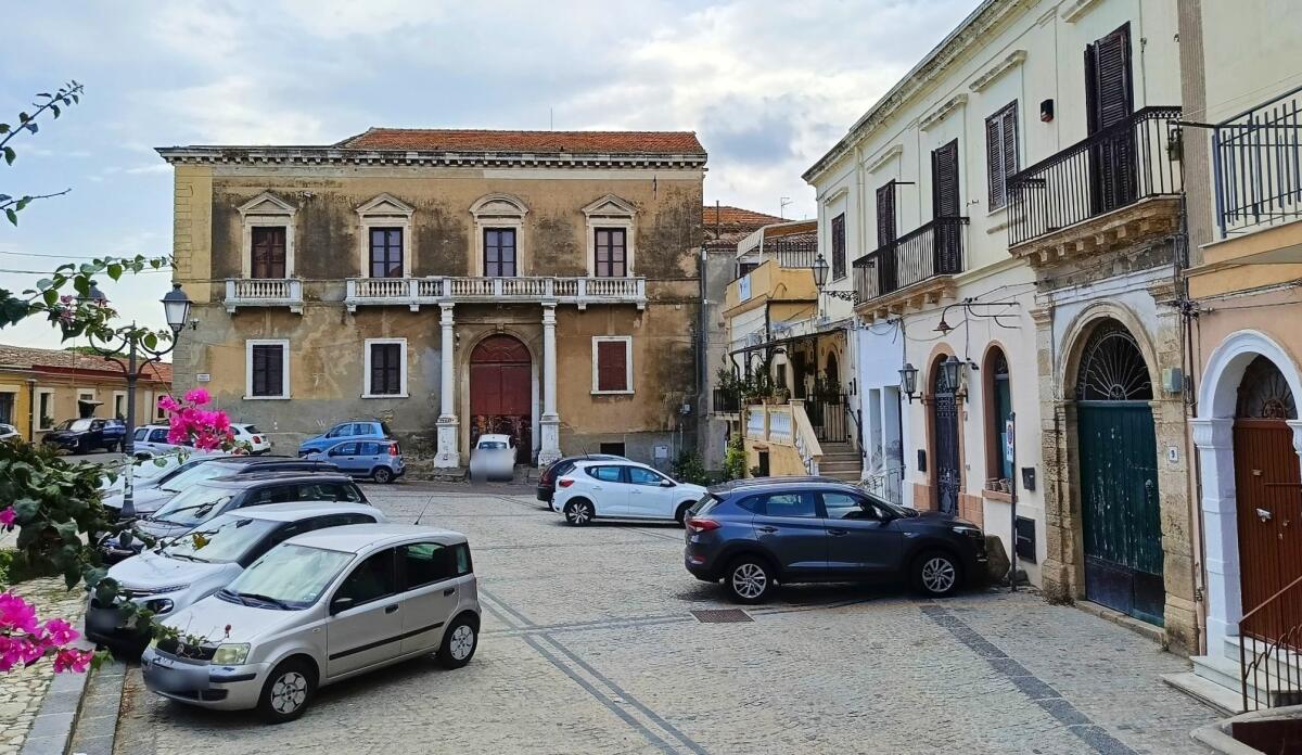 (VIDEO) Rivive Piazza Castello con i giochi di una volta: un evento tanto atteso dai Castellani di una volta - 