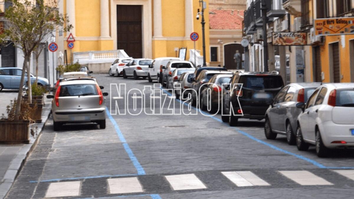 Crotone - Giorni di festa in città, ecco i provvedimenti alla viabilità - Via Vittorio Emanuele