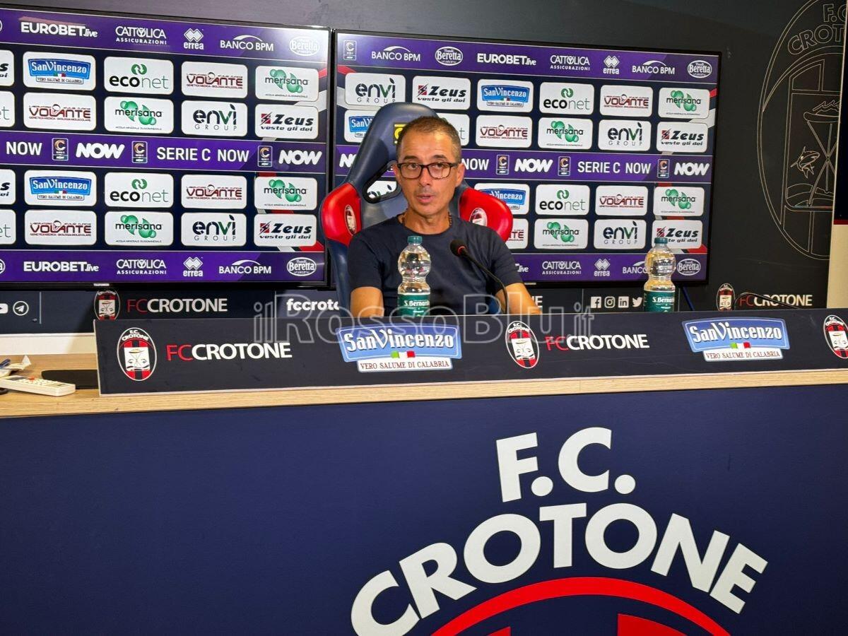 #CrotoneSorrento | Mister Longo: «Voglio una squadra che metta in campo la giusta cattiveria» - 